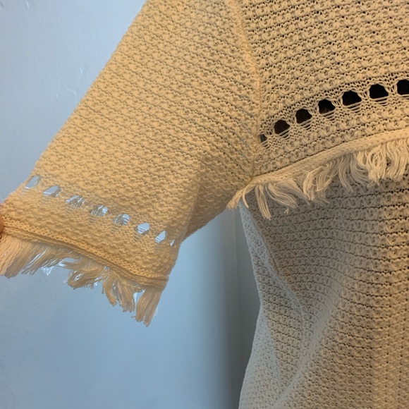 6 neutral women’s tops - J Crew, Banana Republic, Skora - Picture 7 of 14